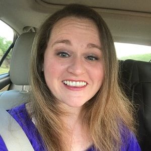 Meet your Posher, Monica